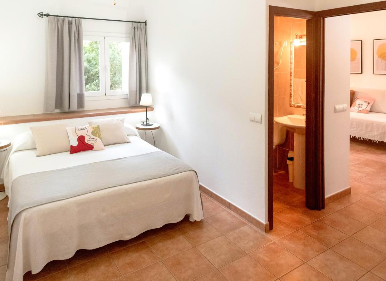 Apartamentos El Pino - Formentera Break Es Caló Buitenkant foto