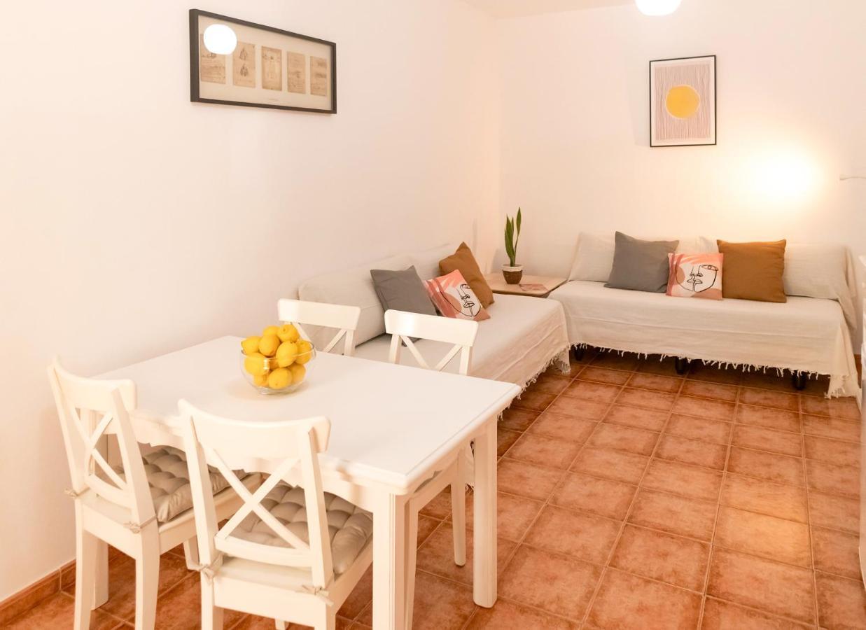 Apartamentos El Pino - Formentera Break Es Caló Buitenkant foto