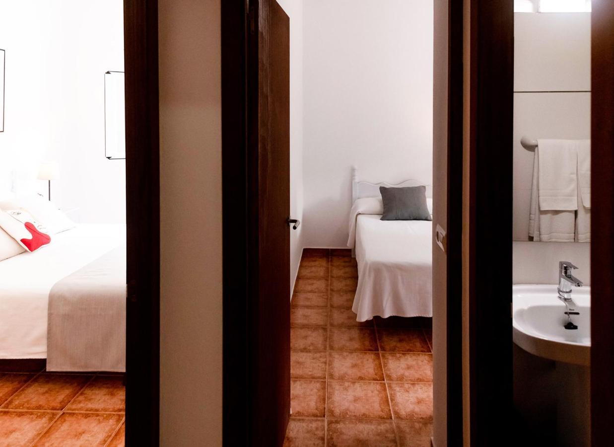 Apartamentos El Pino - Formentera Break Es Caló Buitenkant foto
