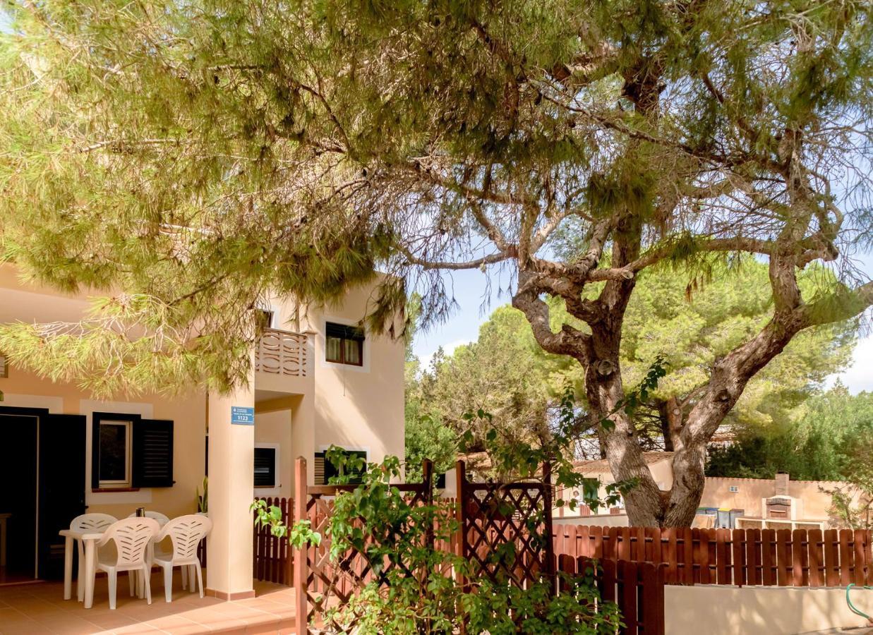 Apartamentos El Pino - Formentera Break Es Caló Buitenkant foto