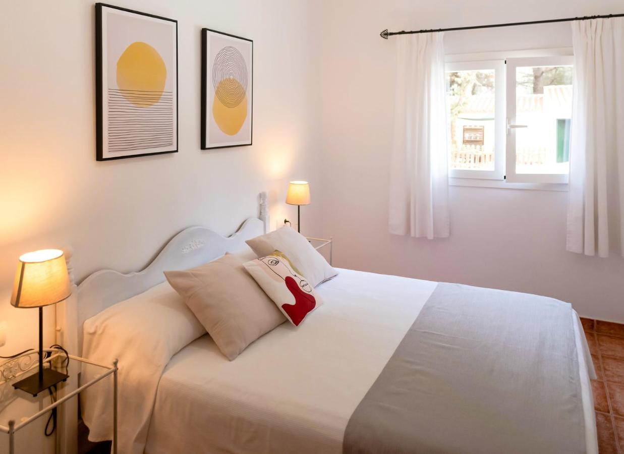 Apartamentos El Pino - Formentera Break Es Caló Buitenkant foto